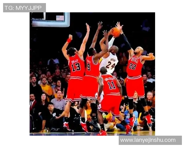 南京篮球队包夹战术解析与深度剖析助力球队提升竞争力